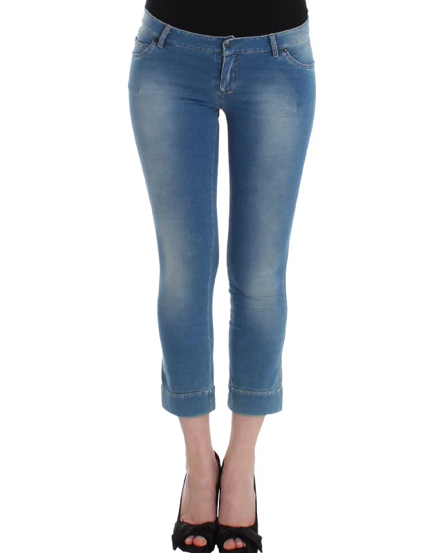 Chic Blue Capri Jeans For Elegant Summers