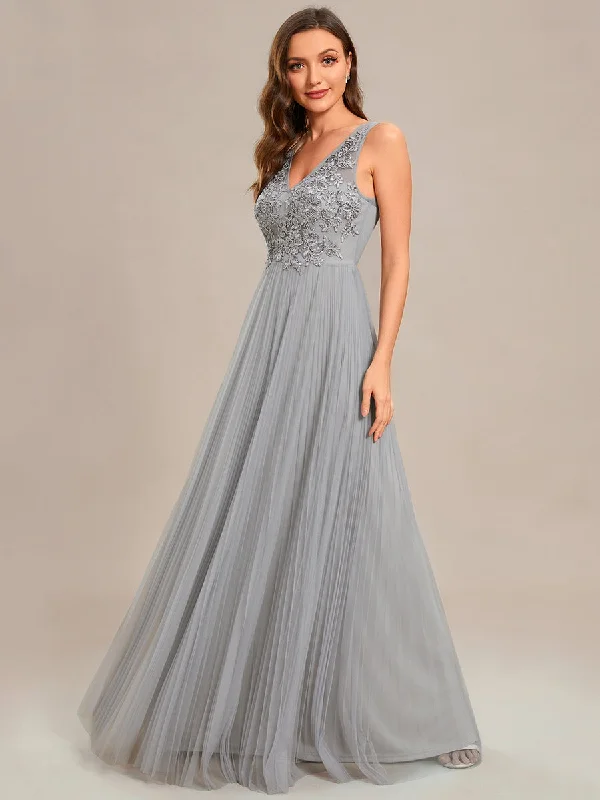 Elegant  Appliques  Chiffon A-Line Floor Length V Neck Sleeveless Wholesale Evening Dress Budget-friendly unclassified dresses