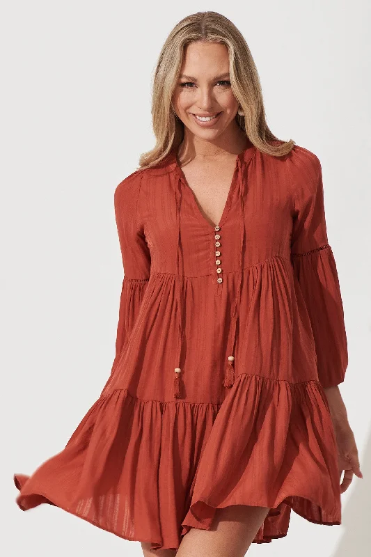 Tulip Smock Dress In Rust Ruched unclassified dresses