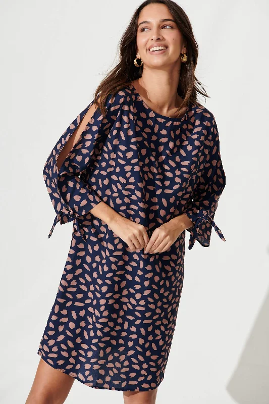 Wilder Shift Dress In Navy With Rust Leaf Lightweight unclassified dresses