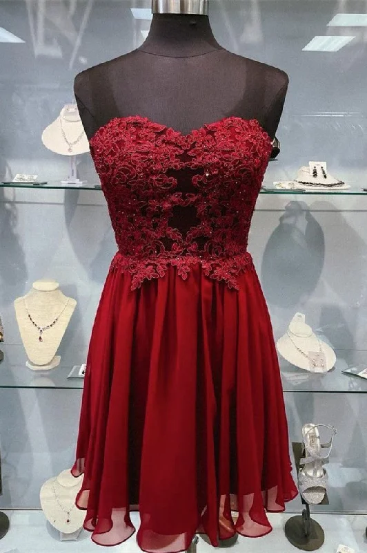 Strapless Red Lace Appliques Homecoming Dress Vintage Lace Dress